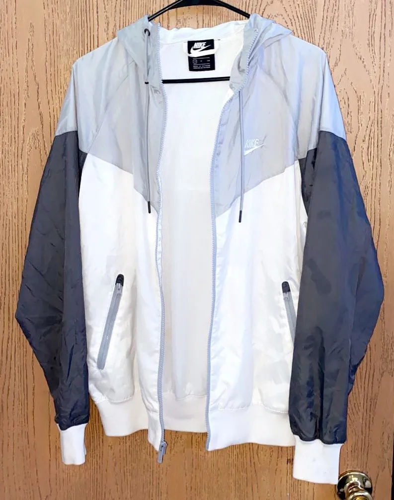 Nike Windrunner Jacket - Image 2