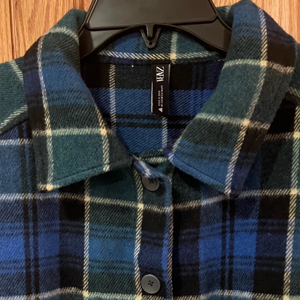 ZARA Oversized Button-Down Shirt Jacket Shacket Blue & Green Plaid‎ Size Medium - Image 9