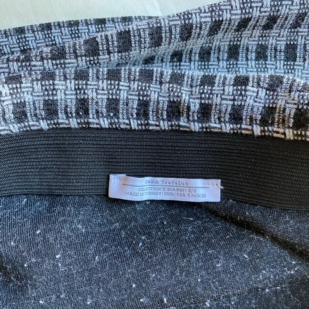 mini skirt - Image 4