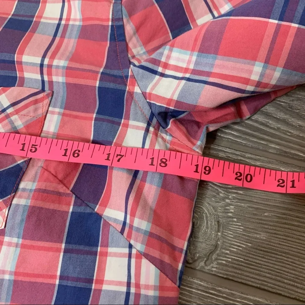 Untuckit Laconia pink blue plaid button down top sz 4 - Image 4