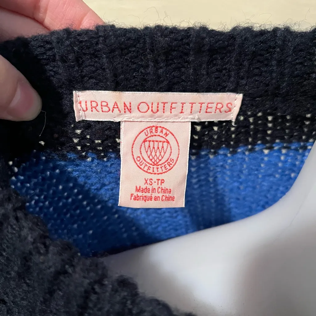 Urban Outfitters Colorful Striped Women's Sweater Size XS - Image 3