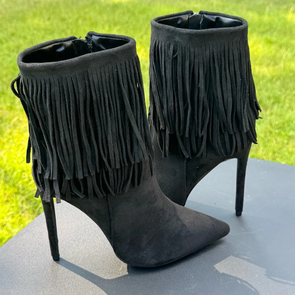 Lulus Fringe Black Suede Ankle Boots Size 8 - Image 10