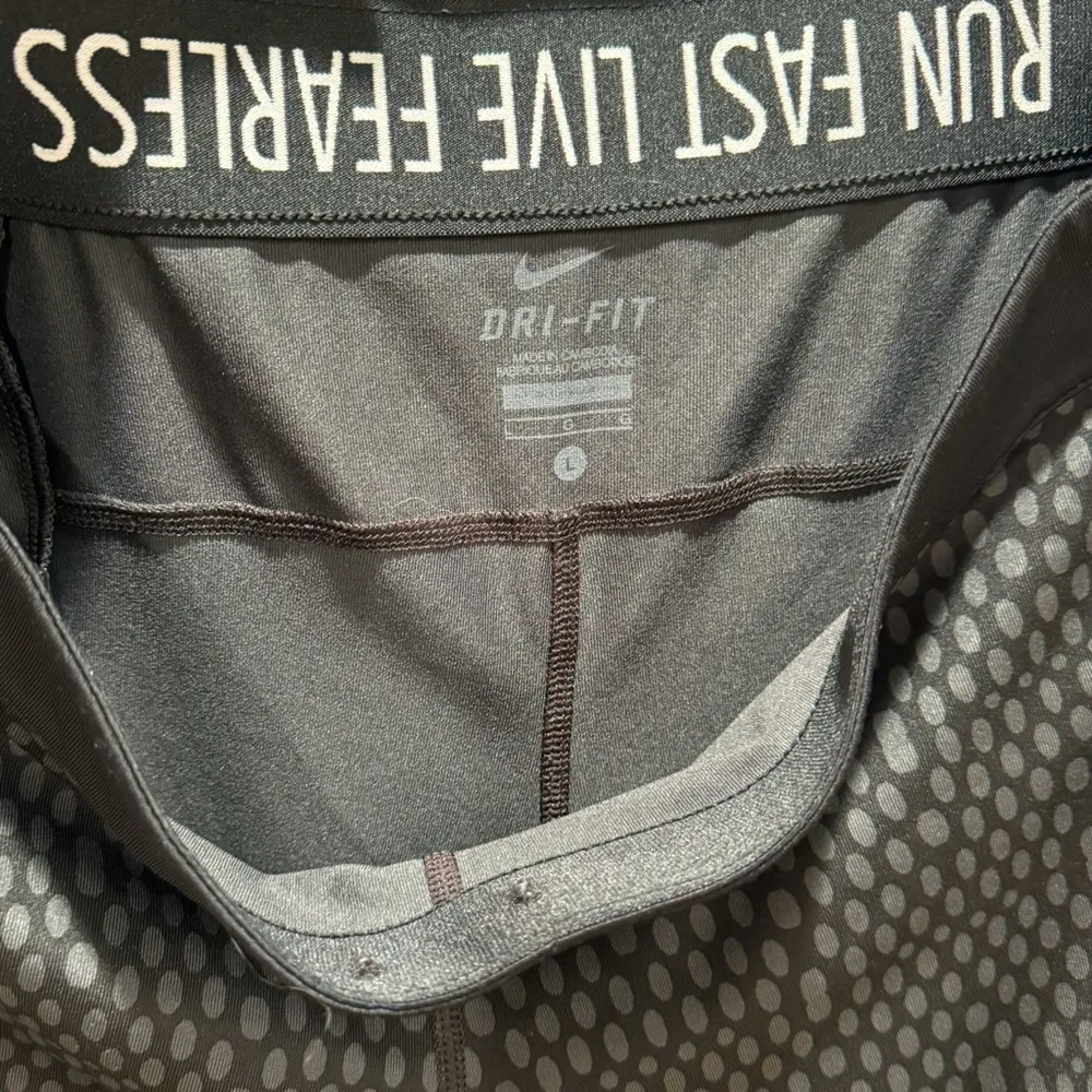 Nike Womens Leggings Black Run Fast Live Fearless Dri-Fit Sz L Athletic Gym Pant - Image 7