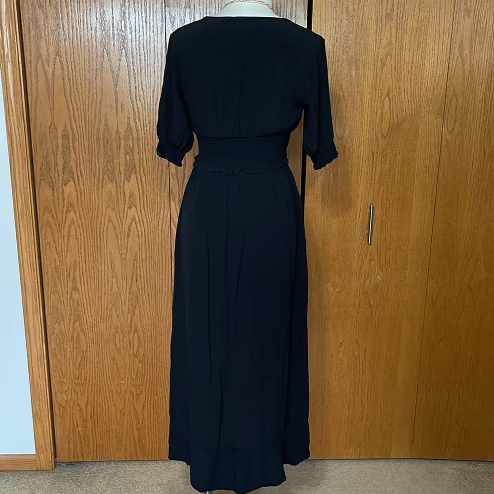 Express Black Elbow Sleeve V-Neck Dress Size S - Image 3