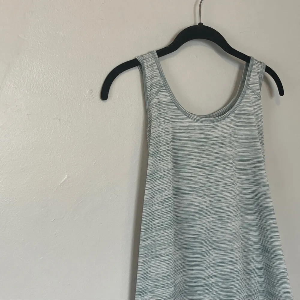 RBX Racerback Athletic Sleeveless Lightweight Workout Tank Top Green Large - Image 4