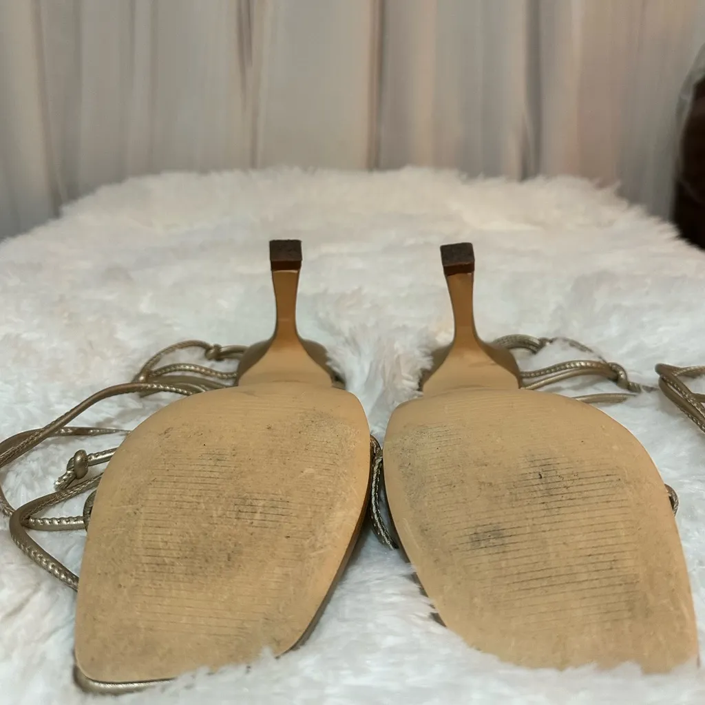 Cushionaire "Champagne" Heels - Image 3