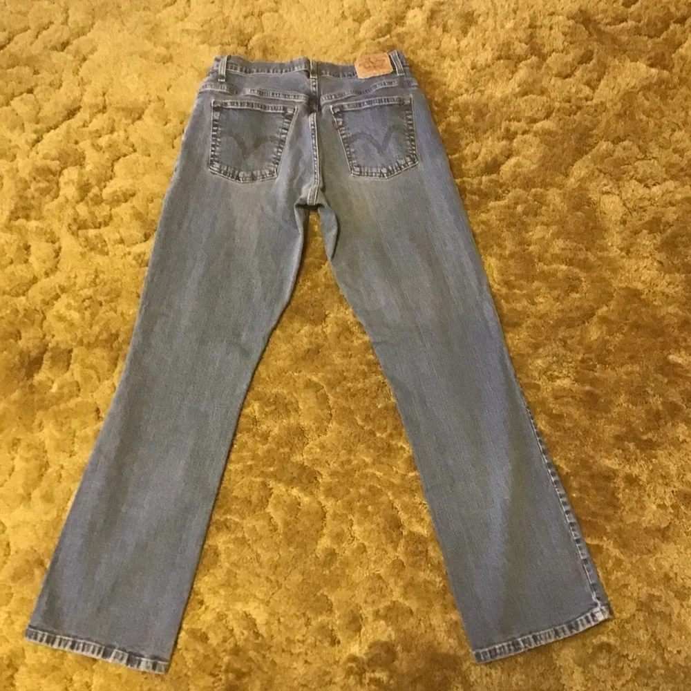 Levi’s Y2K faded relaxed bootcut jeans - Image 5