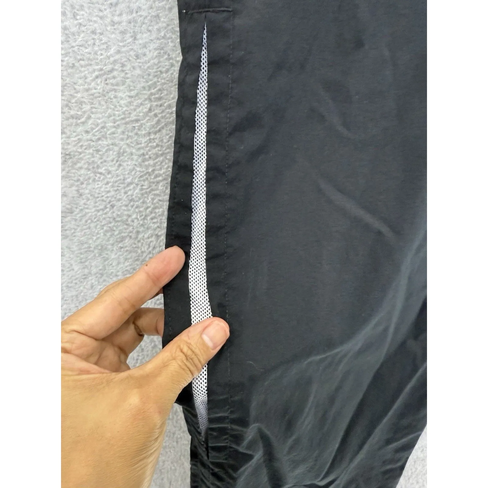 Nike Women' Pants Active Solid Black Track Pants Medium Zip Ankle Pockets Warmup - Image 5