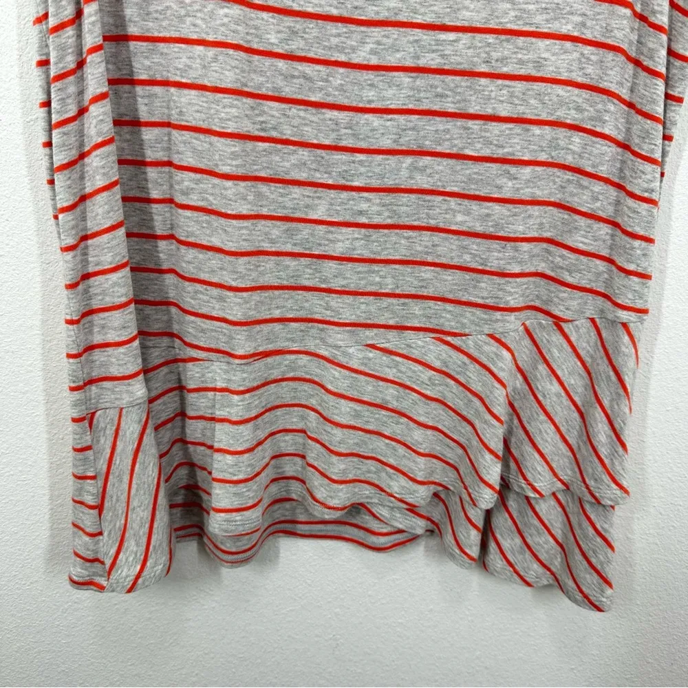 Cabi Grey Coral‎ Striped Ruffle Hem Sleeveless Top Crewneck Longline Size Large - Image 4