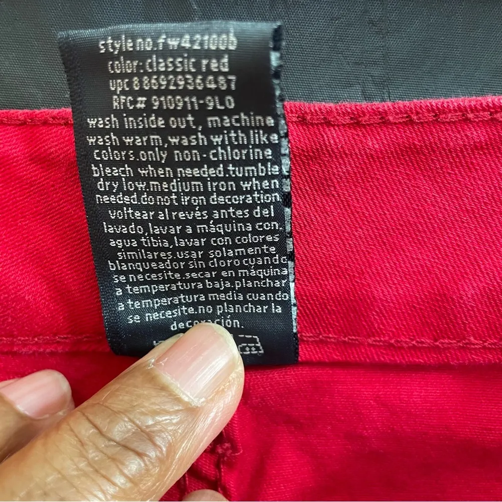 Faded Glory Women's 26W Red Flare Leg Jeans Sparkly Holidays Casual Party - Image 6