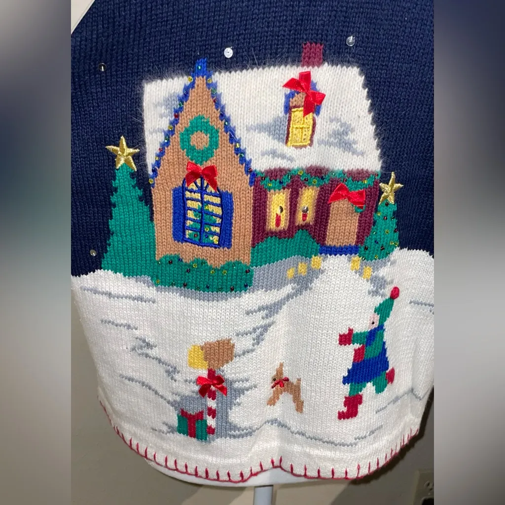 Belle Pointe NWT Women’s Size M Navy Christmas Village Scene Sweater Vest Winter Blue Size M - Image 6