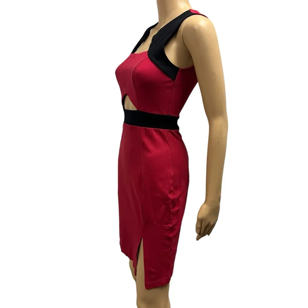 Guess Cut Out Red Black Formfit Bodycon Slit Front Above the Knee Dress Womens 2 - Image 3