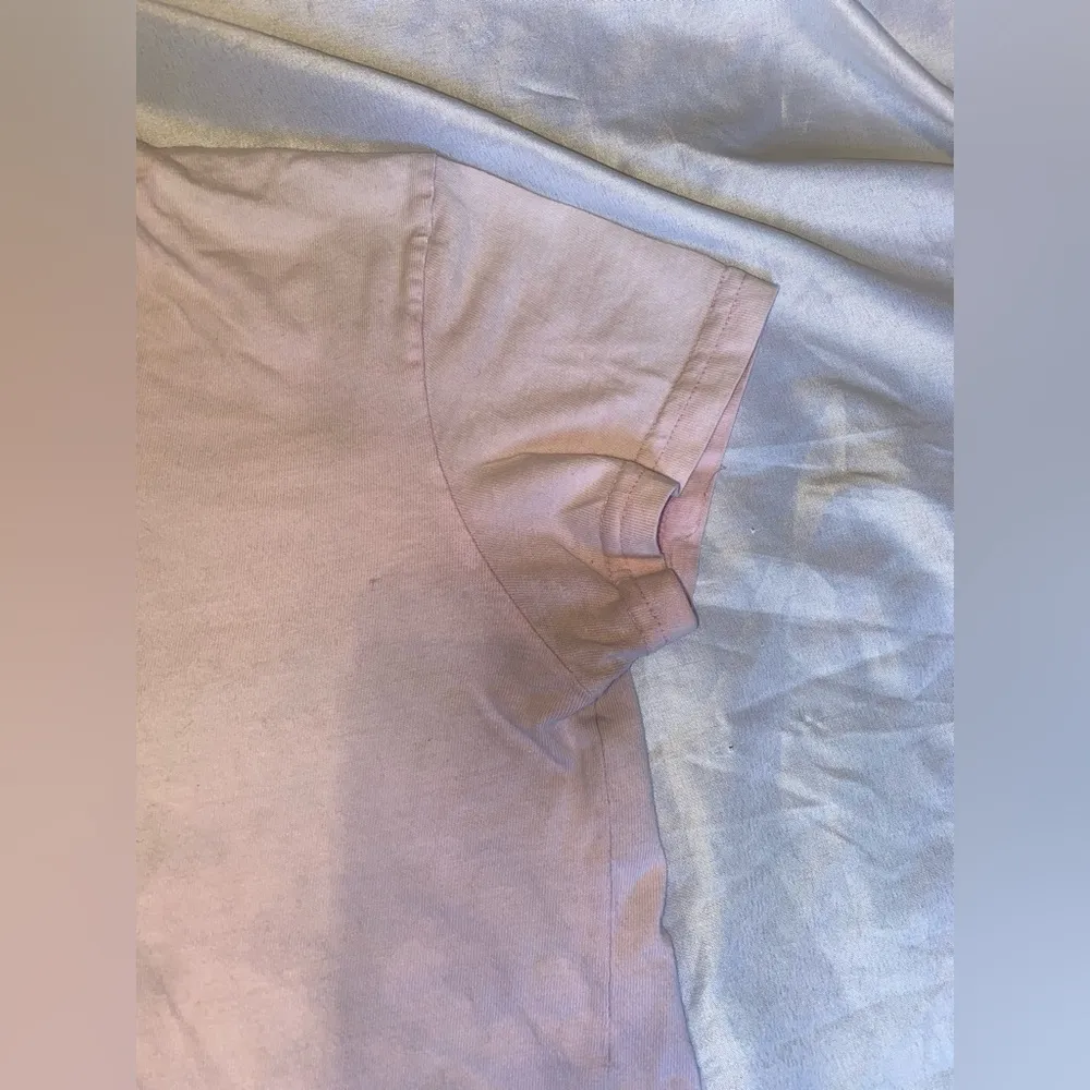 y2k weathervane pink graphic baby tee Size M - Image 5