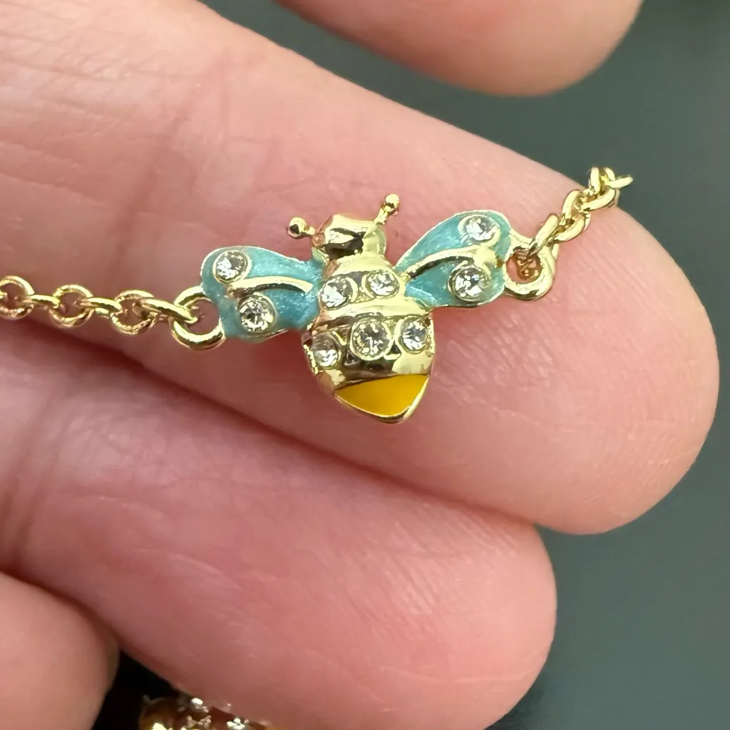 Unsigned Gold - Image 8