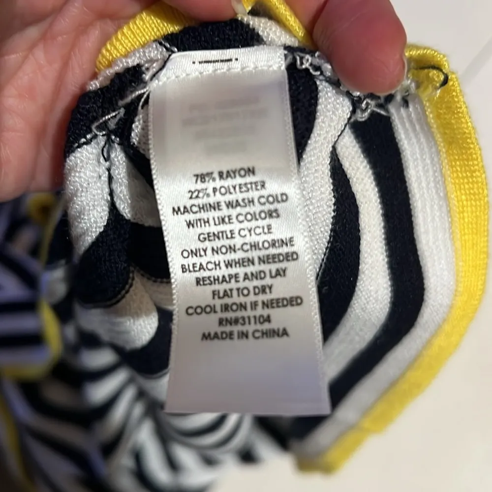 Curvy Knit Striped Ladies Blouse Navy White Yellow 3X Bell Sleeves - Image 7