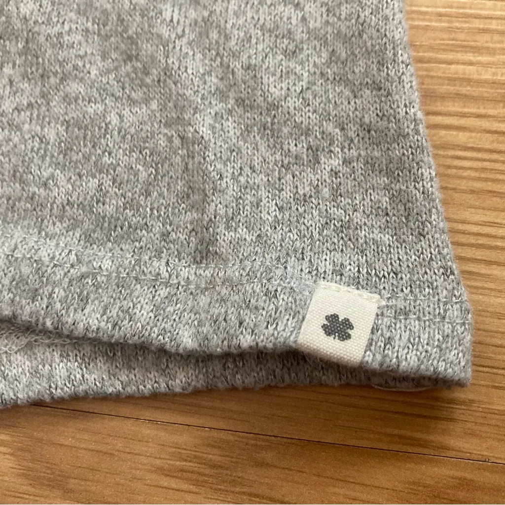 Lucky Brand Gray Ski Graphic Pullover  Top S Small - Image 5