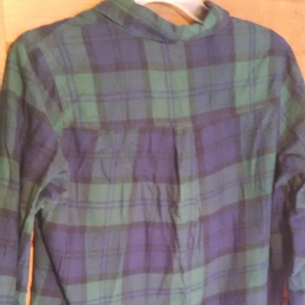 Women's Classic Old Navy Green and Blue Flannel Shirt - Image 5