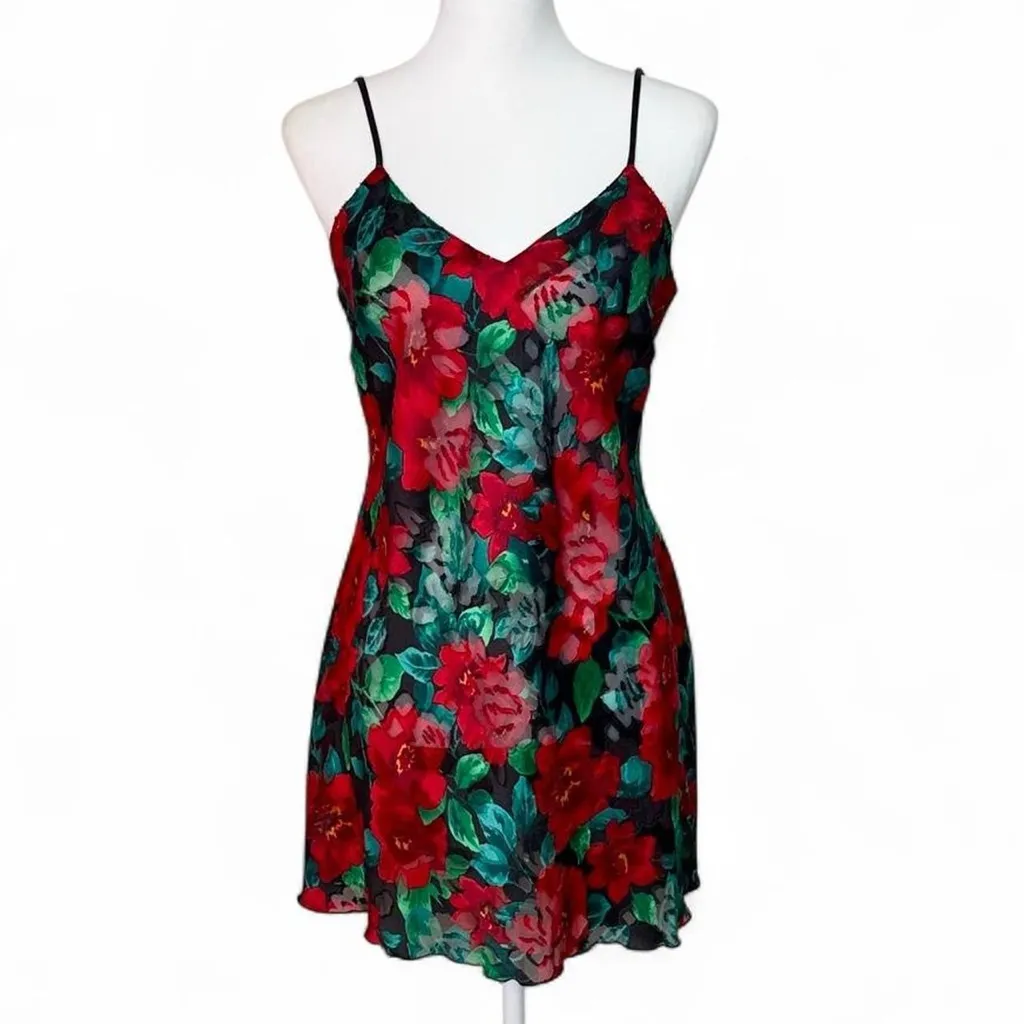Vintage Victoria’s Secret Floral Slip Chemise - Image 3