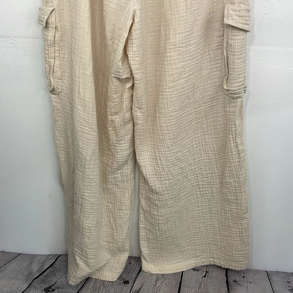 Aerie Women's Cream Pull on Cargo Pants wide leg  relaxed fit size XL fits 1X - Image 7