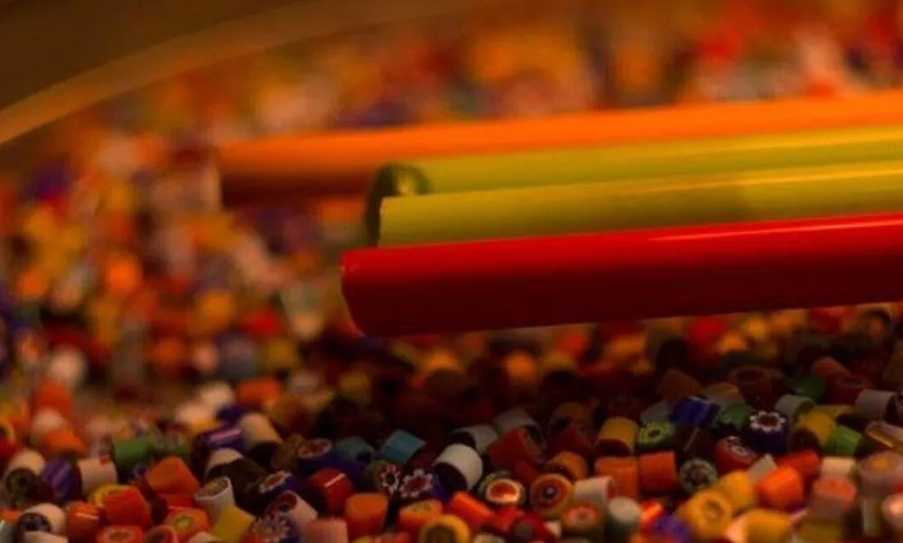 Murano Glass Handknotted Bracelet Red/Coral and Gold - Image 7