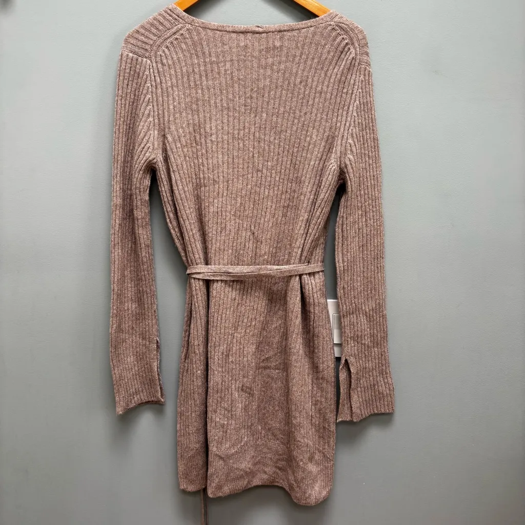 L'ACADEMIE Silas Wrap Cardigan Sweater Dress in Heather Oatmeal L - Image 7