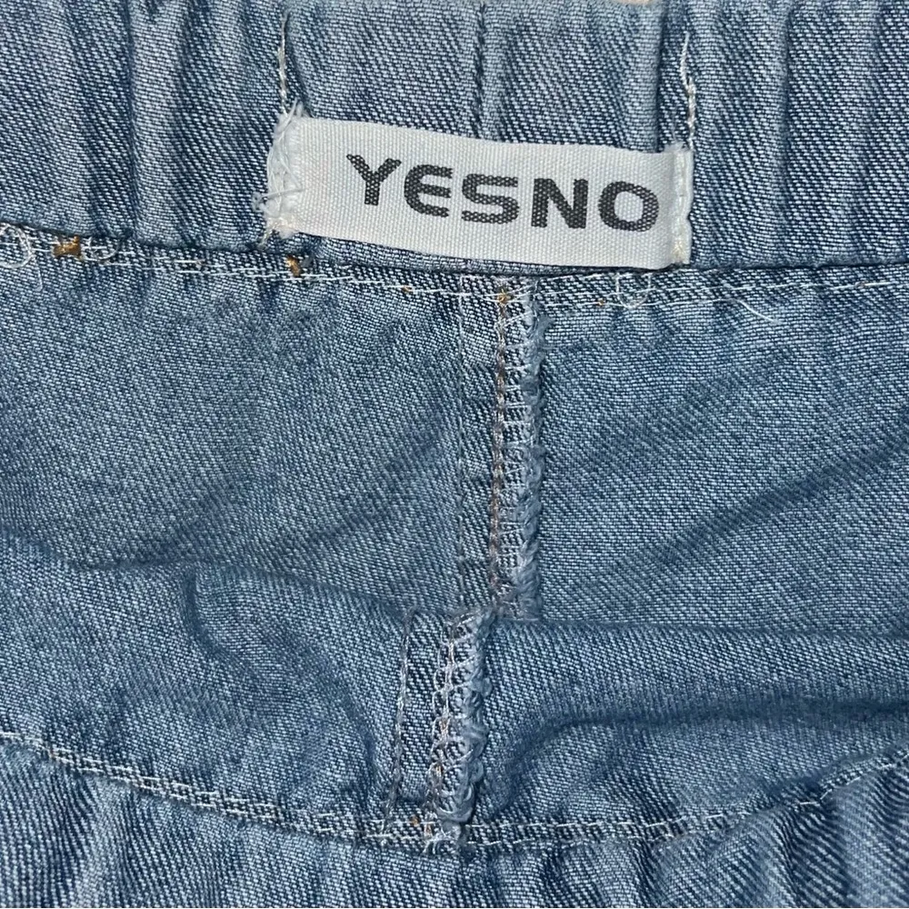 YesNo floral embroidered wide leg distressed boho jeans Blue Size L - Image 3