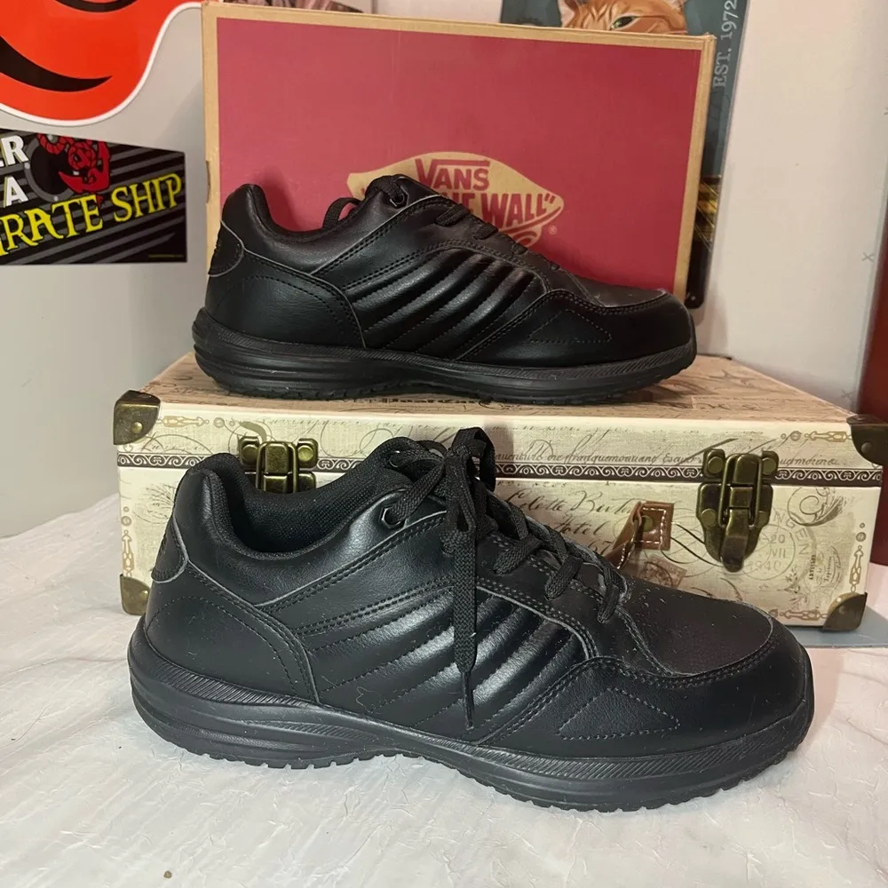 TredSafe Black Tennis Work Shoes Size 9 - Image 10