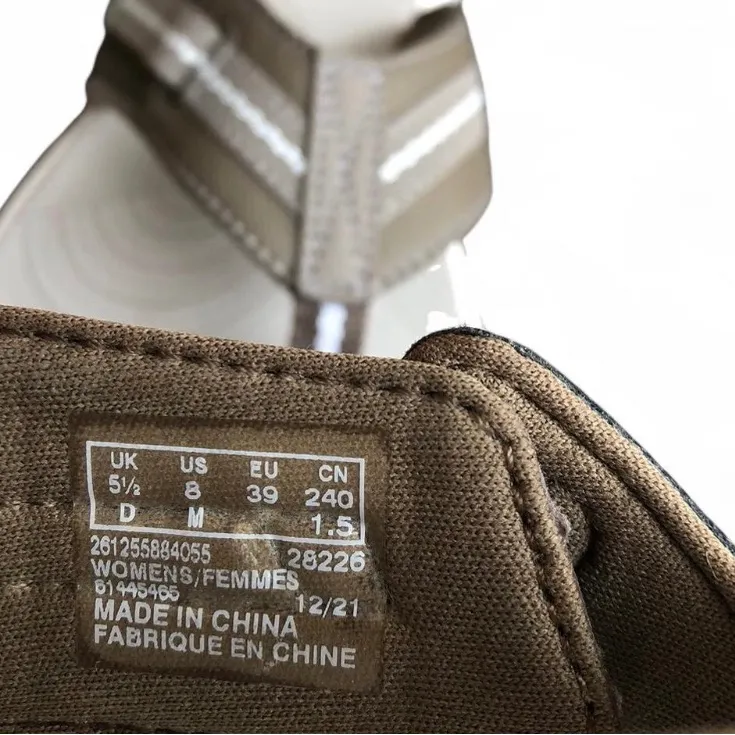 Clarks Cloud Women’s Steppers Brinkley Jazz Black Flip Flop Sandal Women’s Sz 8M - Image 14