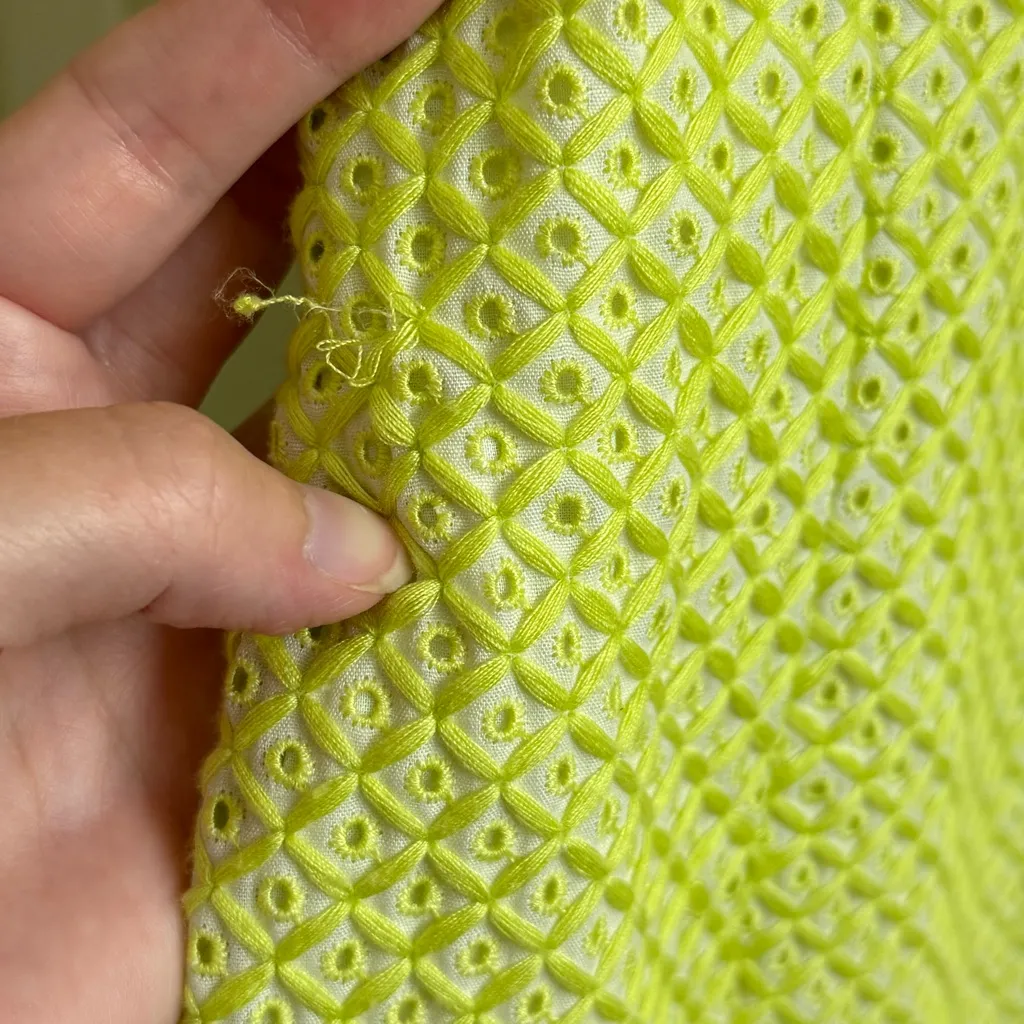 Antonio Melani Womens Size 0 Short Sleeve Sheath Dress Bright Yellow Embroidery - Image 9