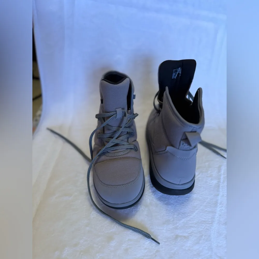 Cloudsteppers by Clarks Cabrini Cove Dark Grey boots winter comfy Women’s 9 W Gray - Image 9