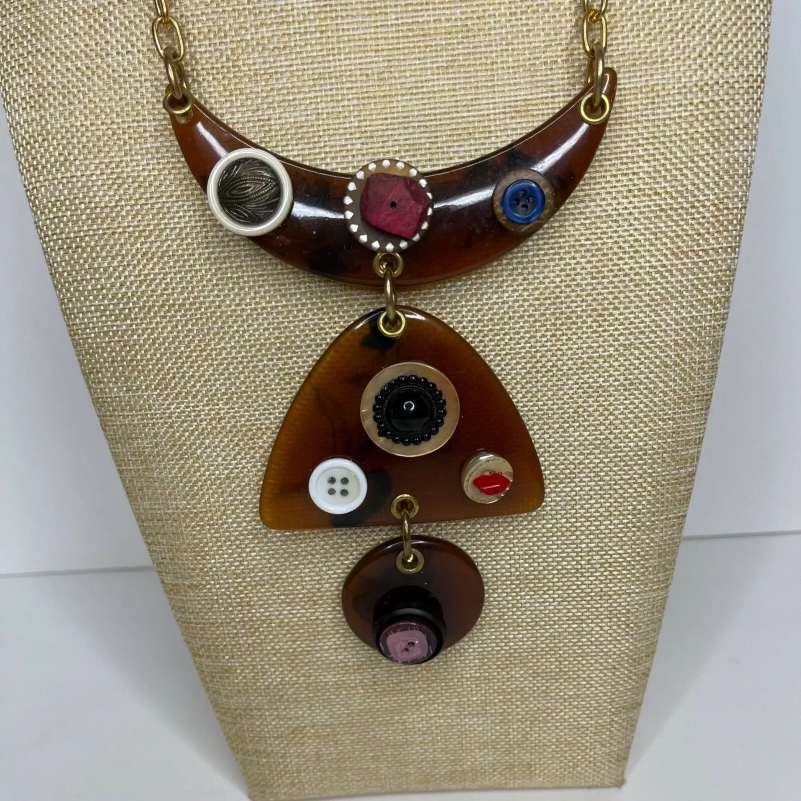 Vintage Handmade Necklace Lucite Pendant w/ Matching‎ Earrings Buttons Marbled - Image 3