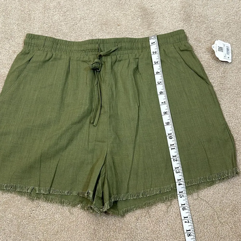Altar’d State NWT Green Raw Hem Linen Viscose Lined 4 Pocket Shorts Women Large - Image 3