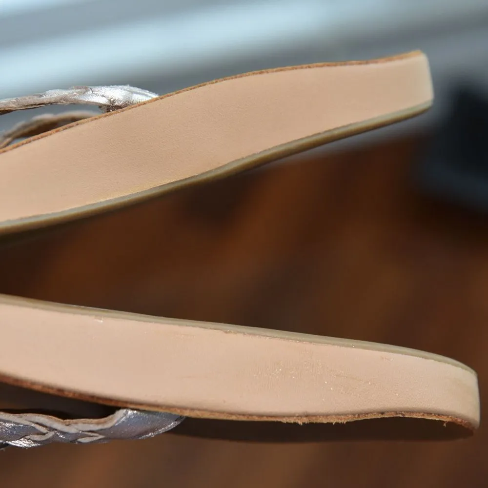 Sanük Flip Flops Yoga Mat Comfort Women's 8 Silver Slip-On Sandals Resort Beach - Image 6