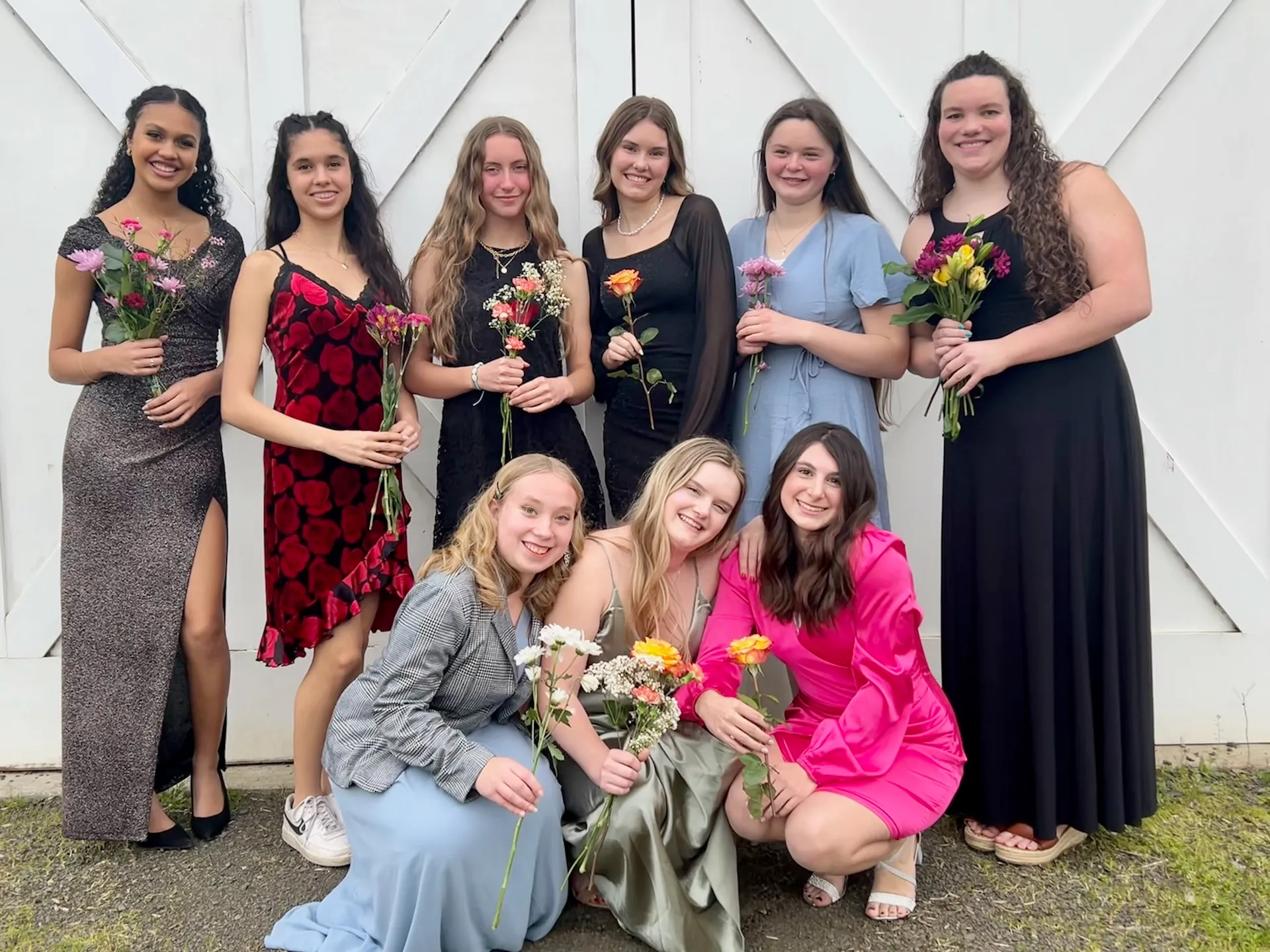 Green Satin Prom / Bridesmaid Dress Size M - Image 11