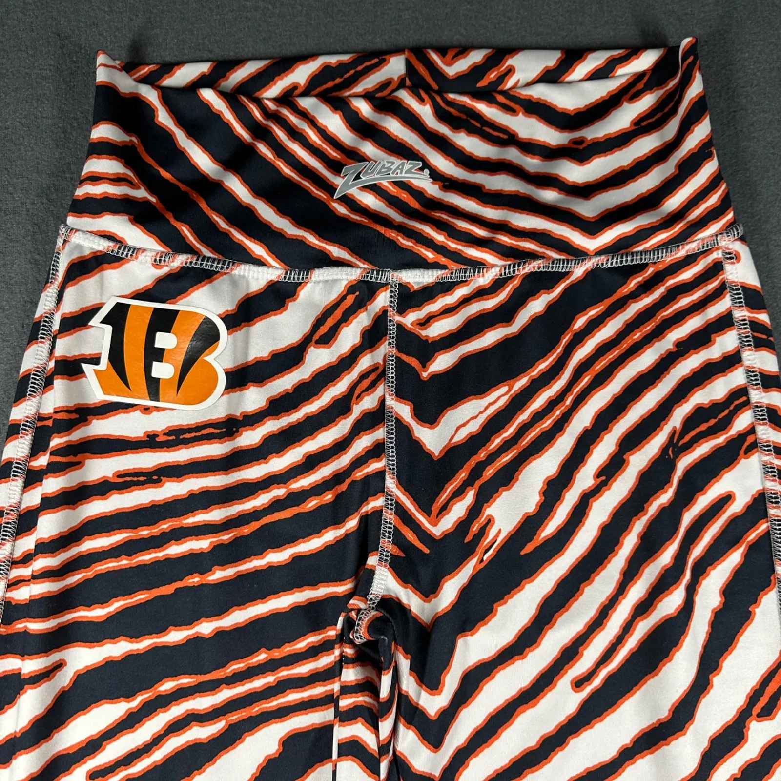 Zubaz Cincinnati Bengals Leggings Womens Medium Tiger Stripe Activewear Pull On Orange - Image 4