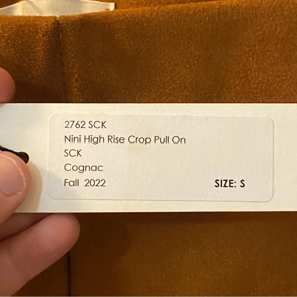 L’agence Nini high rise faux suede pull on crop in cognac, NWT. Stretch. Small - Image 3