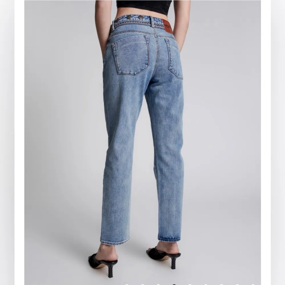 Hollywood Hills Truckers Mid Rise Straight Leg Jean 24 - Image 10