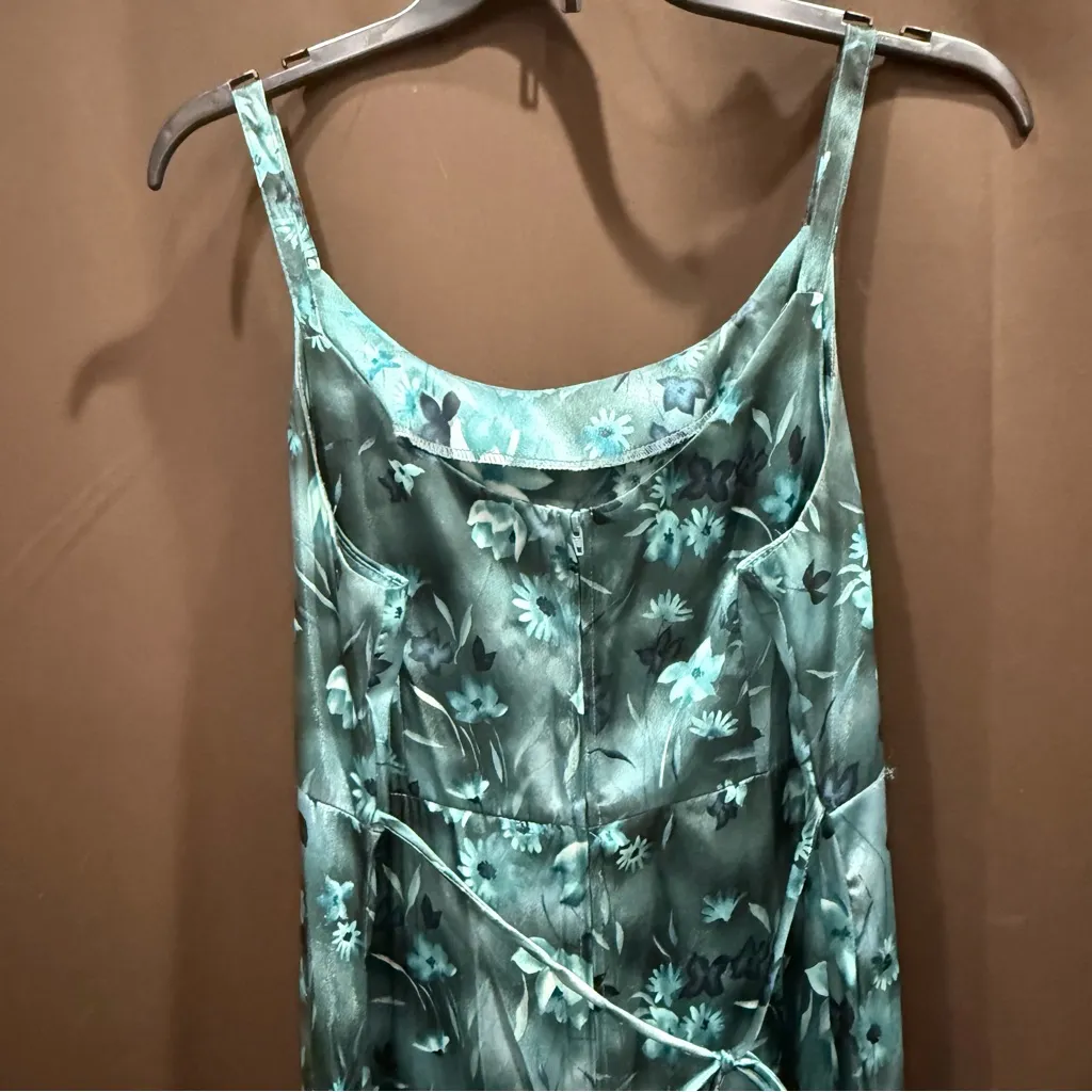 Jodi Michaels Blue Floral Maxi Dress w/Sheer Short Sleeve Cover, Size 13/14 Green - Image 3