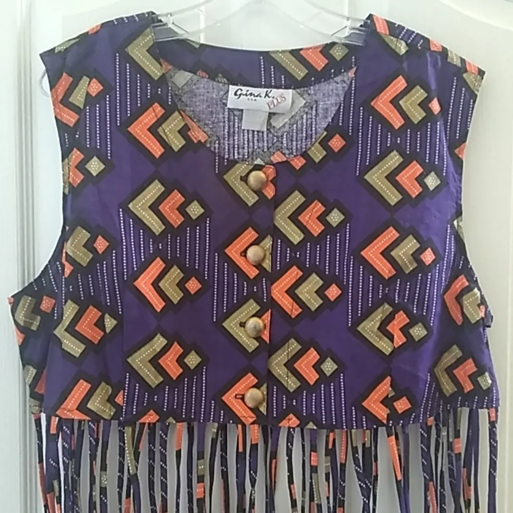 Junior Gina K. Plus Loop Fringe Crop top 2x - Image 2