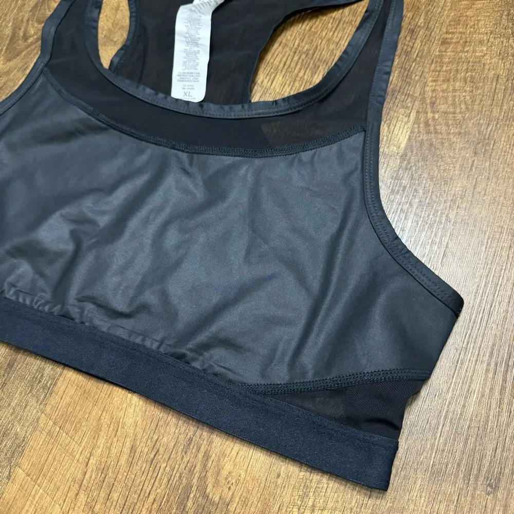 NWT Fabletics Tropez Sports Bra Sz XL Black Metallic Sheen Strappy Open Back - Image 7