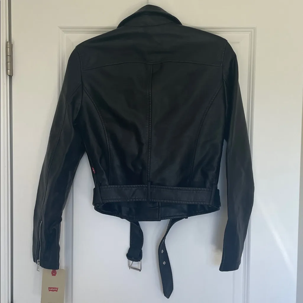 NWT Levi's Belted Faux Leather Moto Jacket - Black Size Small - Image 11