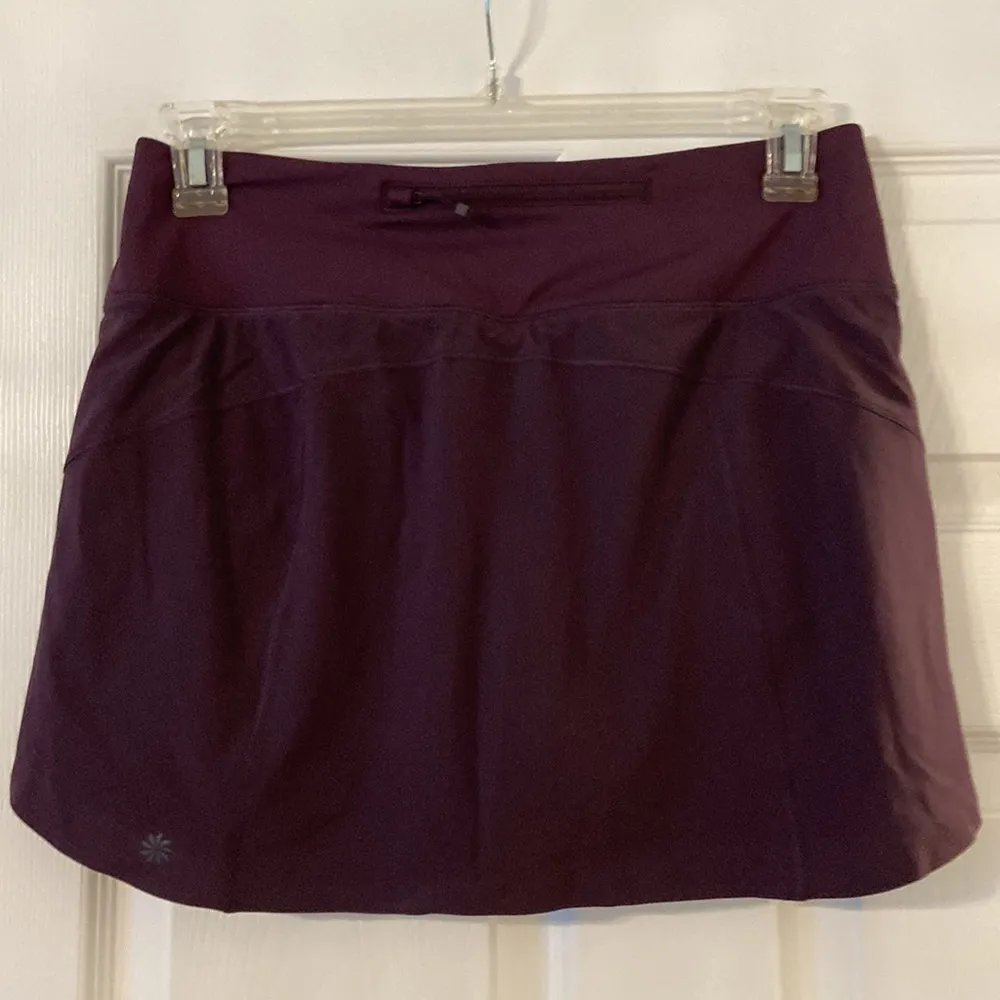 Athleta Women’s Skorts size M length 15” waist 30” excellent condition - Image 3