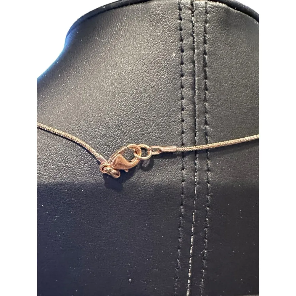 Skeleton Leaf Necklace - Image 3