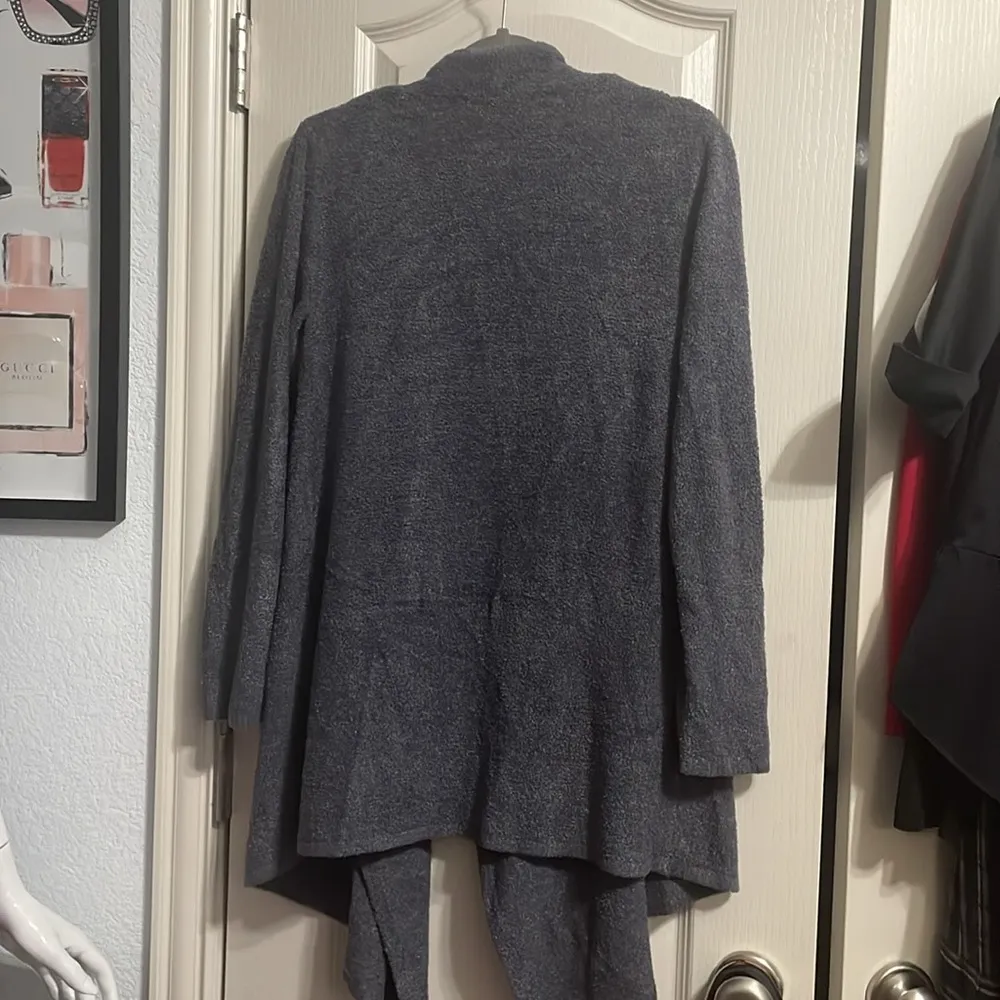 Barefoot Dreams Cozy Chic Lite Island Wrap in Dark Gray S/M - Image 3