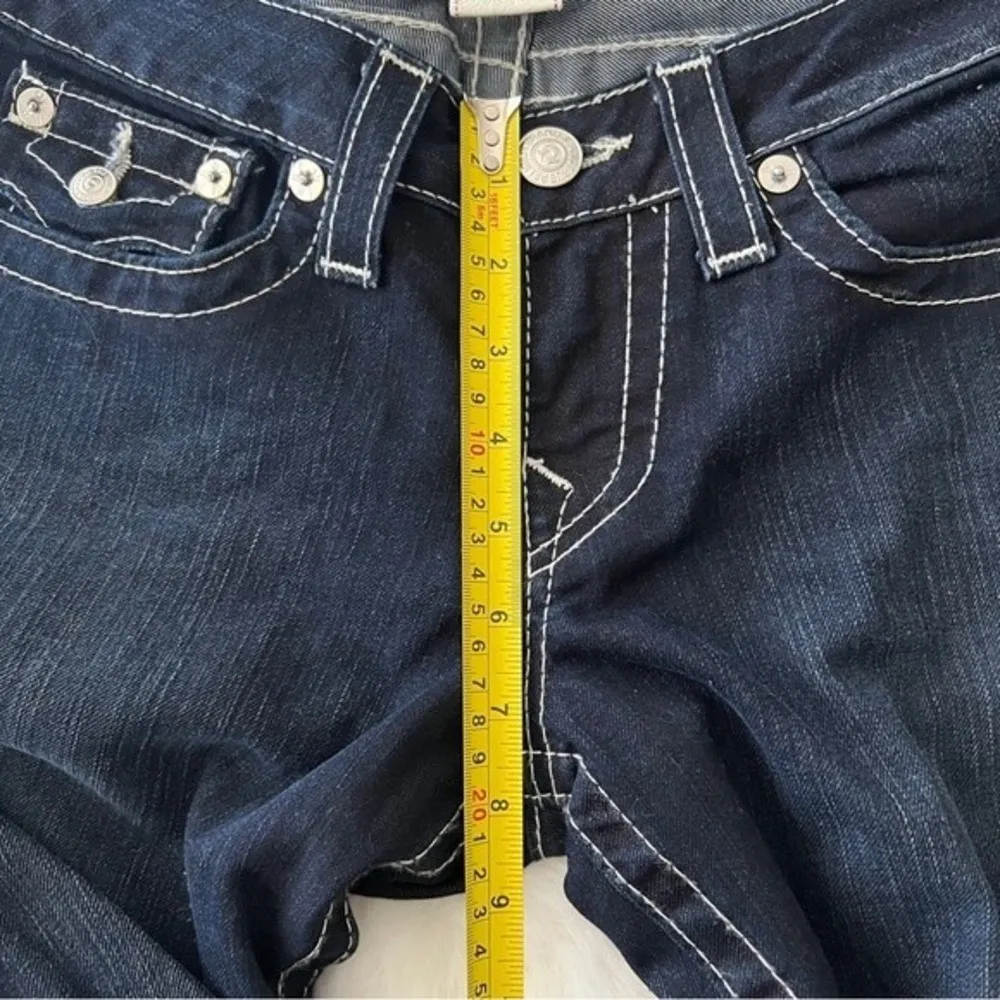 True Religion White Stitching Chain Details Skinny Jeans Dark Wash - Image 4