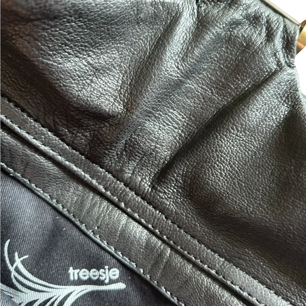 Treesje Women's Black Leather Shoulder Bag Feather Pattern‎ Casual - Image 9