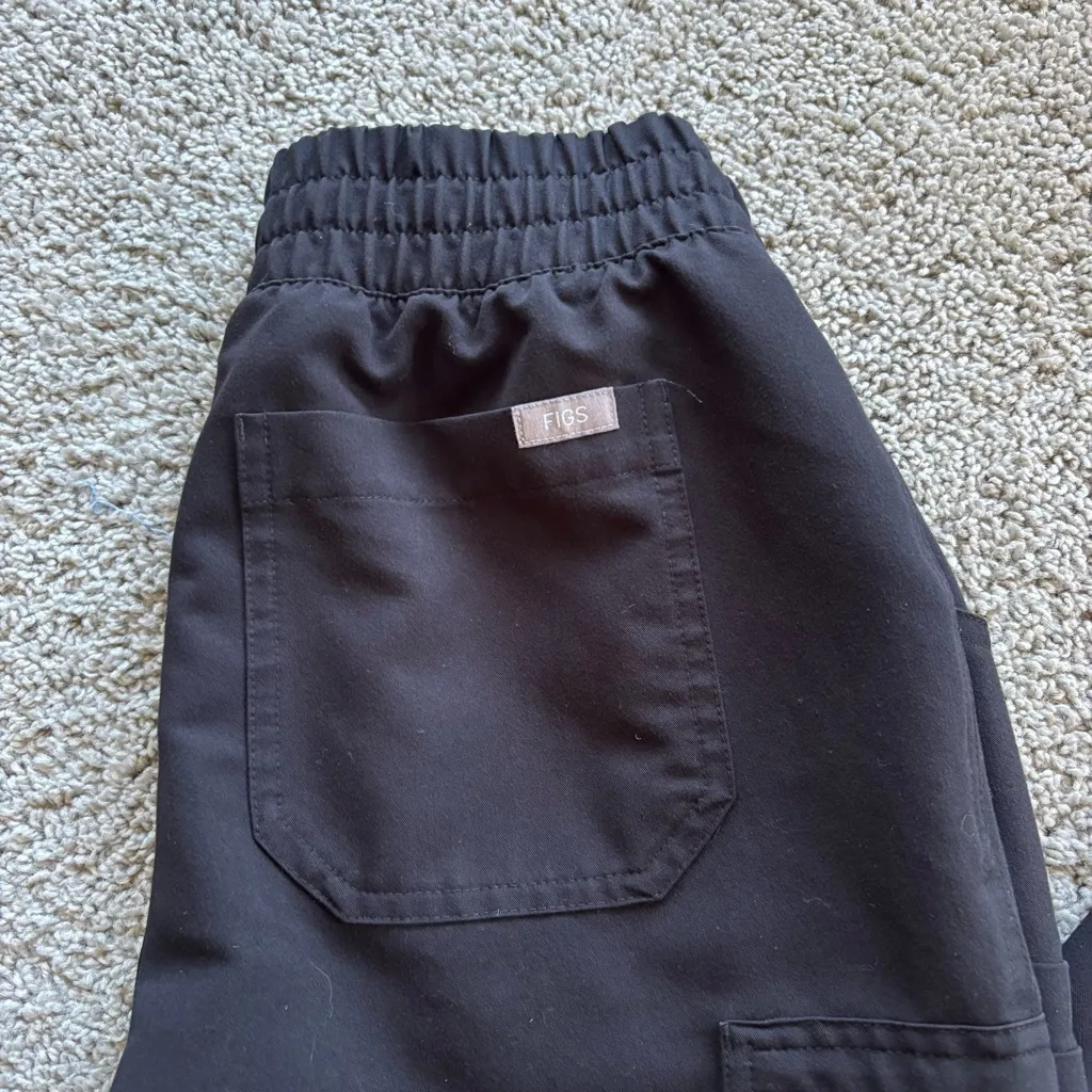 Women's Figs High Waisted Yola Skinny Scrub Pants Black Size Small - Image 2