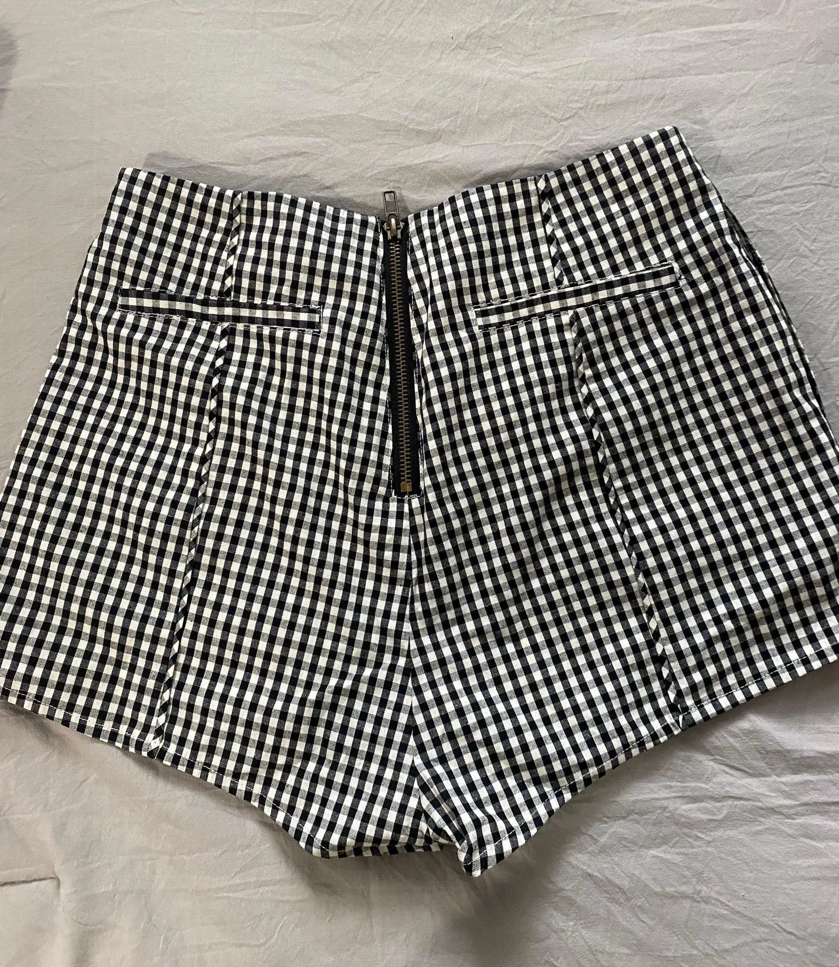 Honey Punch Gingham Shorts - Image 2