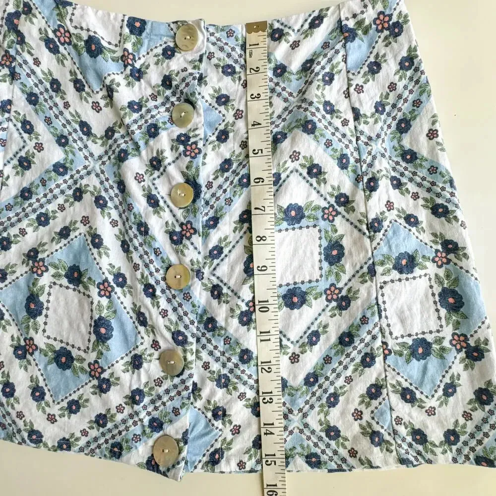 Tularosa Vanessa Mini Floral Skirt size Medium - Image 8