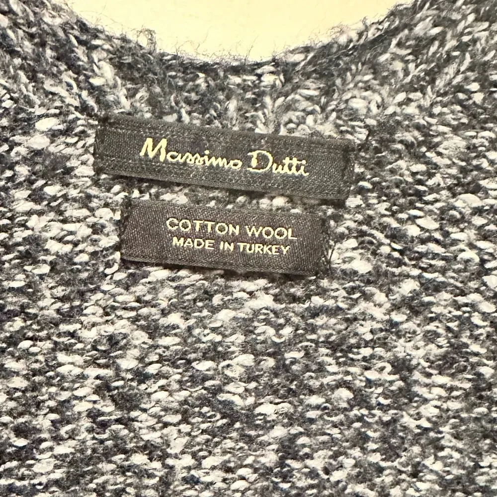 Massimo Dutti V-Neck Black White Knit Sweater Pullover long sleeve top Small - Image 6